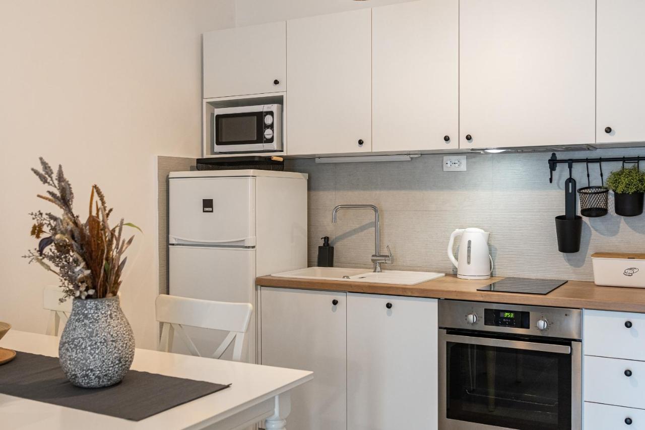 Apartments Juraj Петркане Екстериор снимка